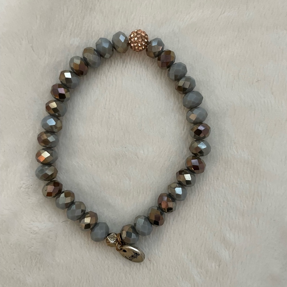 Beaded stretch bracelets - Picture 4 of 6